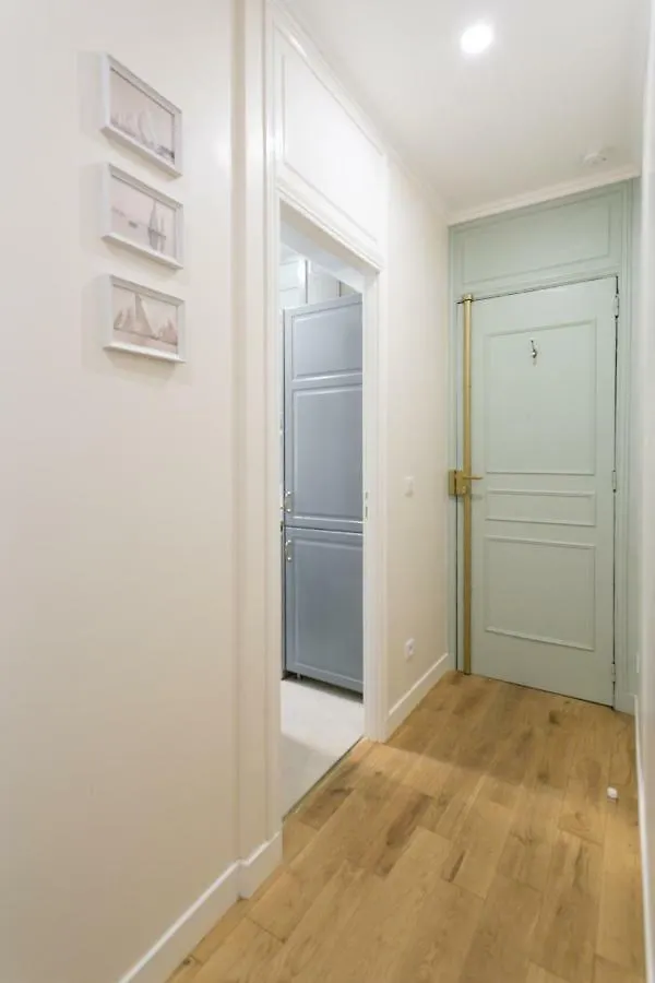 Apartment Le Mistral Paris